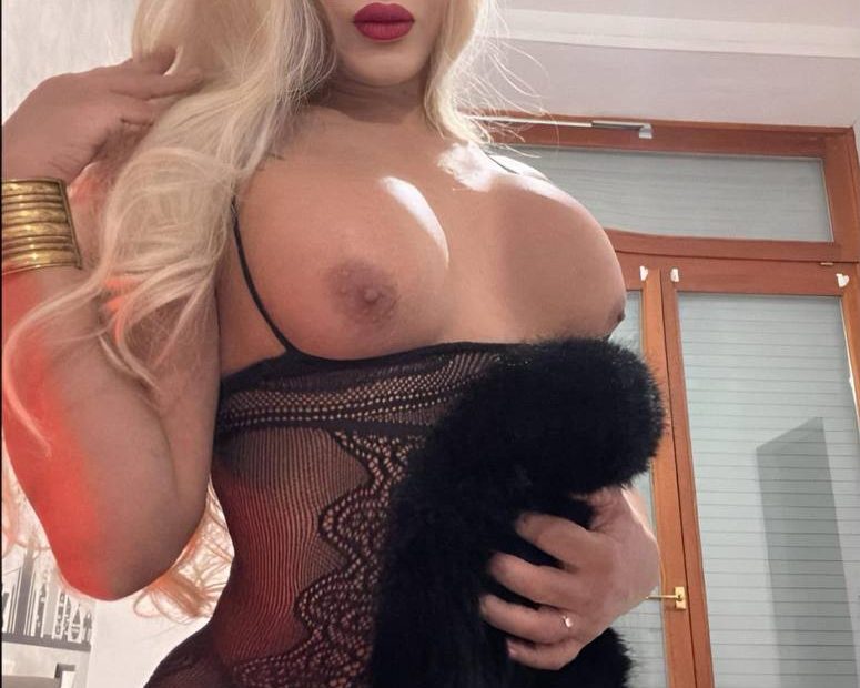PRIMA VOLTA, CITTÀ TOP CLASS LUNA FOX TRANSEX LA FRAGOLINA 🍓💋🔥 PICCANTE E FUOCOSA !!! ATTIVA PASSIVA COMPLETA