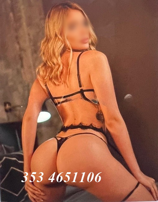 JESSI APPENA ARRIVATA A PORTO AZZURRO !!! ..BELLA SENSUALE DISPONIBILE BAMBOLINA... ADORO SUCCHIARE !!!!!!